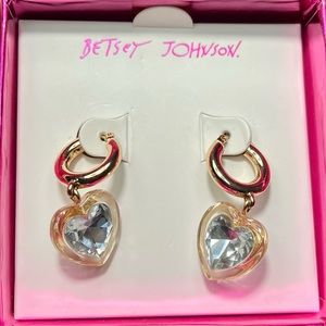 Betsey Johnson blue rhinestone heart gold tone huggie hoop and dangle earrings